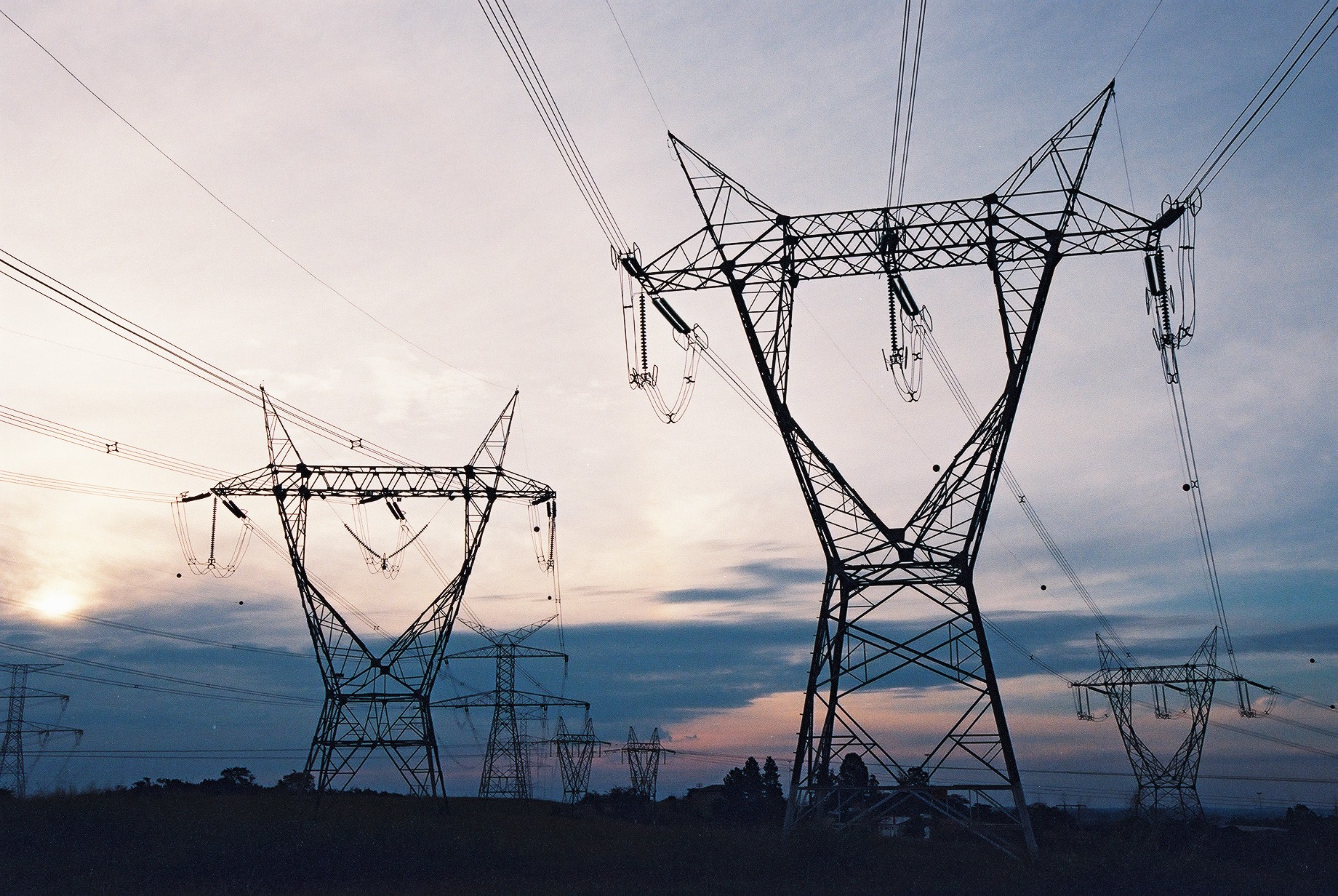 Torre de transmisión de energía de ISA