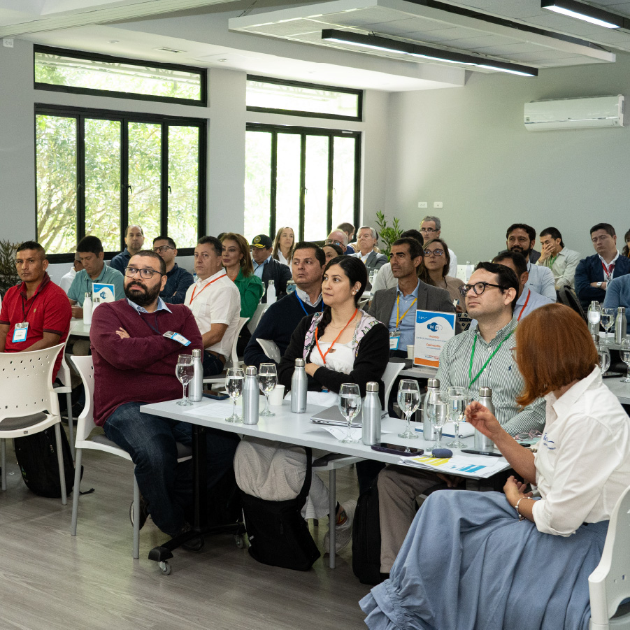 3 Dialogos Grupos Interes Isa Medellin 2025 80.jpg