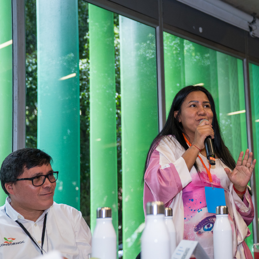 5 Dialogos Grupos Interes Bogota 2025 80.jpg