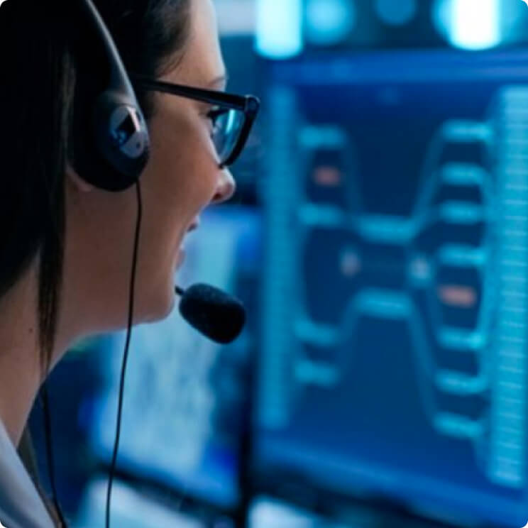 Personas, procesos y herramientas de colaboración que facilitan la comunicación y aumentan la productividad en tu negocio, sin importar la modalidad de trabajo que implementes.
